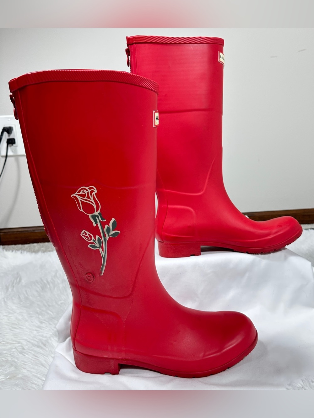 Hunter for Target Red Floral Tall Rain Boots Women’s Size 8 Striped Lining - Picture 2 of 14